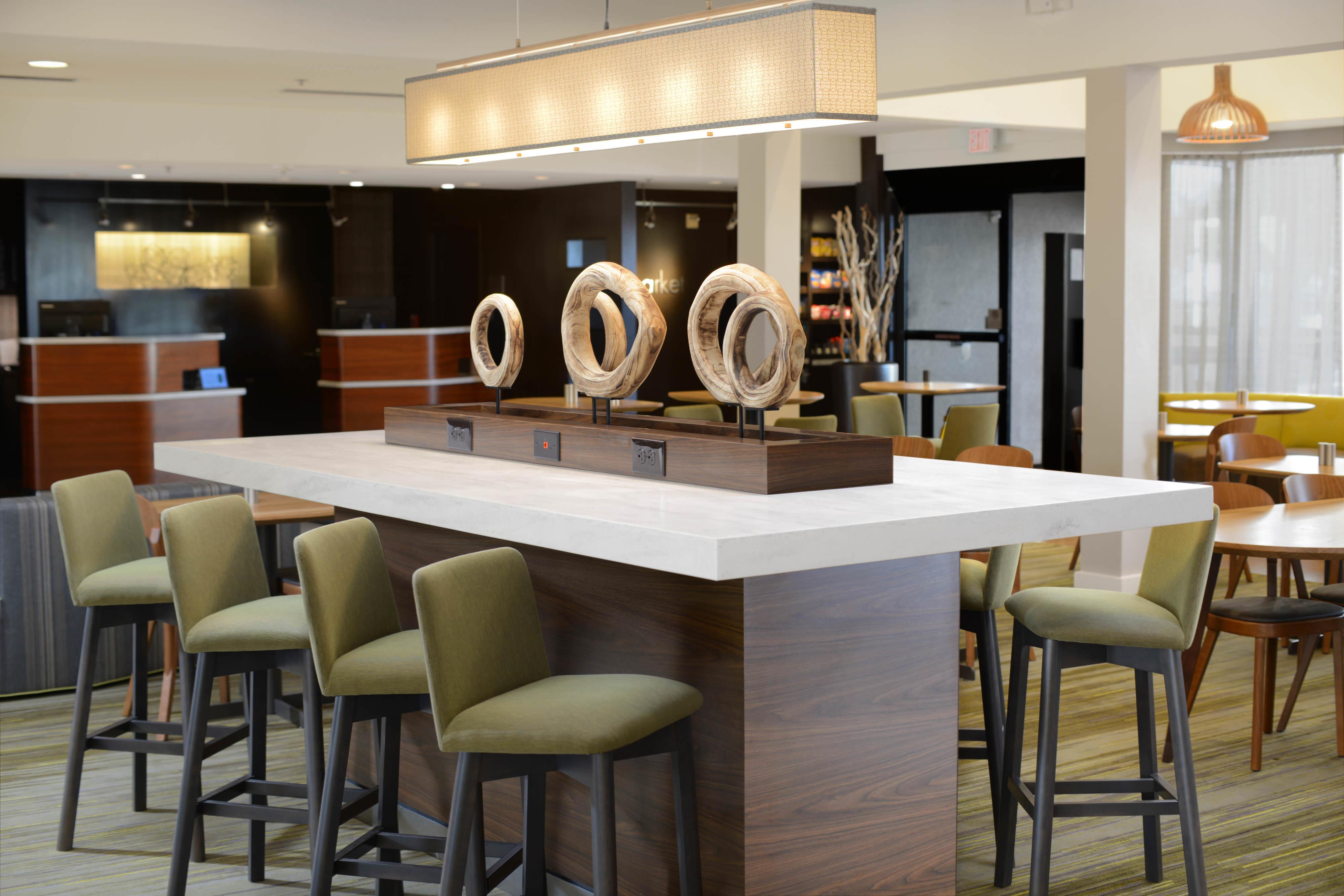 Hotel Sonesta Select Central Expressway 3*